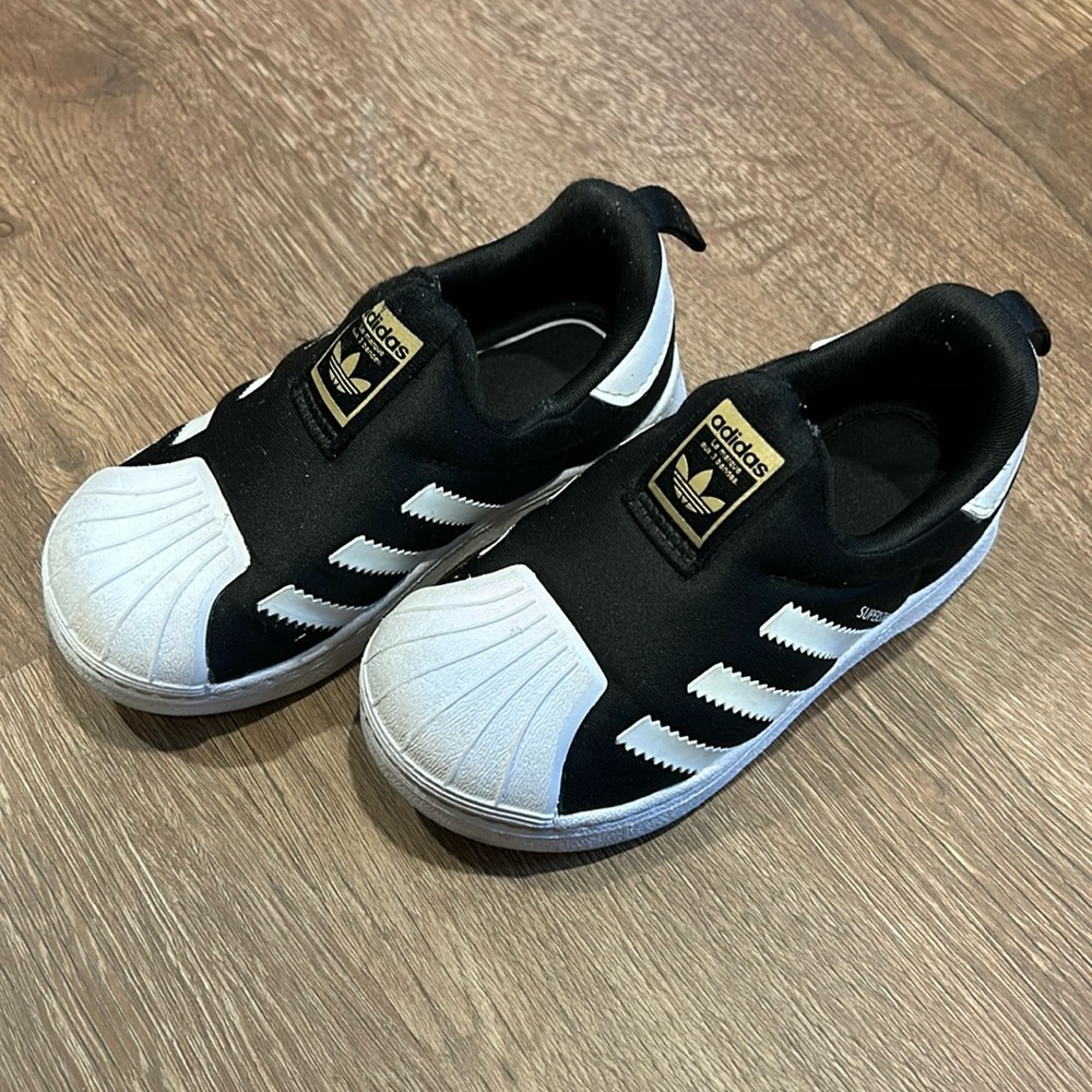 Toddler Adidas Superstar Slip Ons